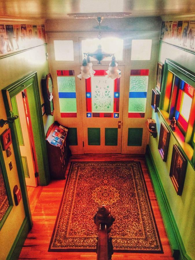 Gower Manor Historic Bed & Breakfast Сент-Джонс Экстерьер фото